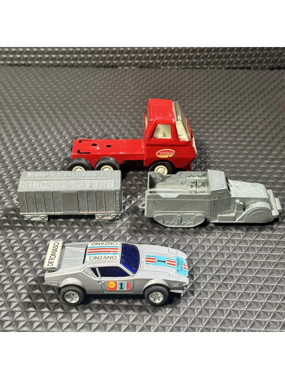 15 Vtg Tonka, Tootsie Toys, Gowland Cars Trucks Ambulance Fire Truck Cast Metal